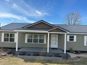New Roof and Front Porch in Jackson, OH (3)